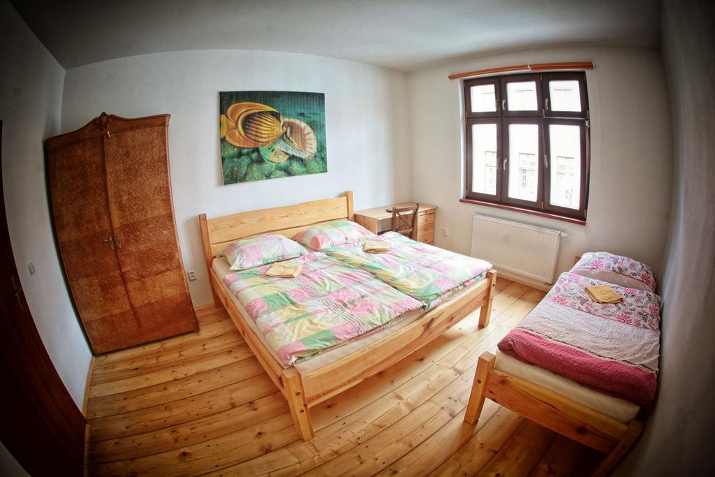 Hostel Singer Pub Ceske Budejovice Ngoại thất bức ảnh