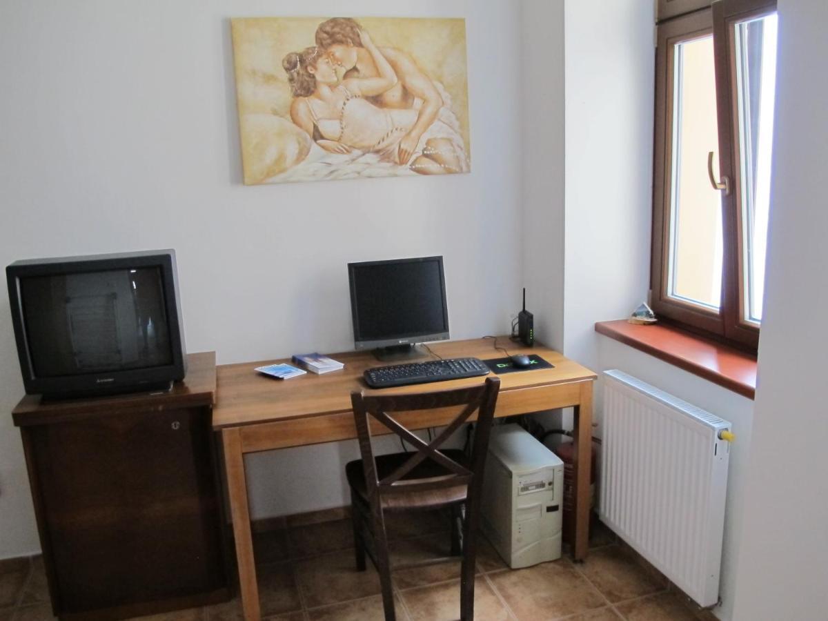 Hostel Singer Pub Ceske Budejovice Phòng bức ảnh